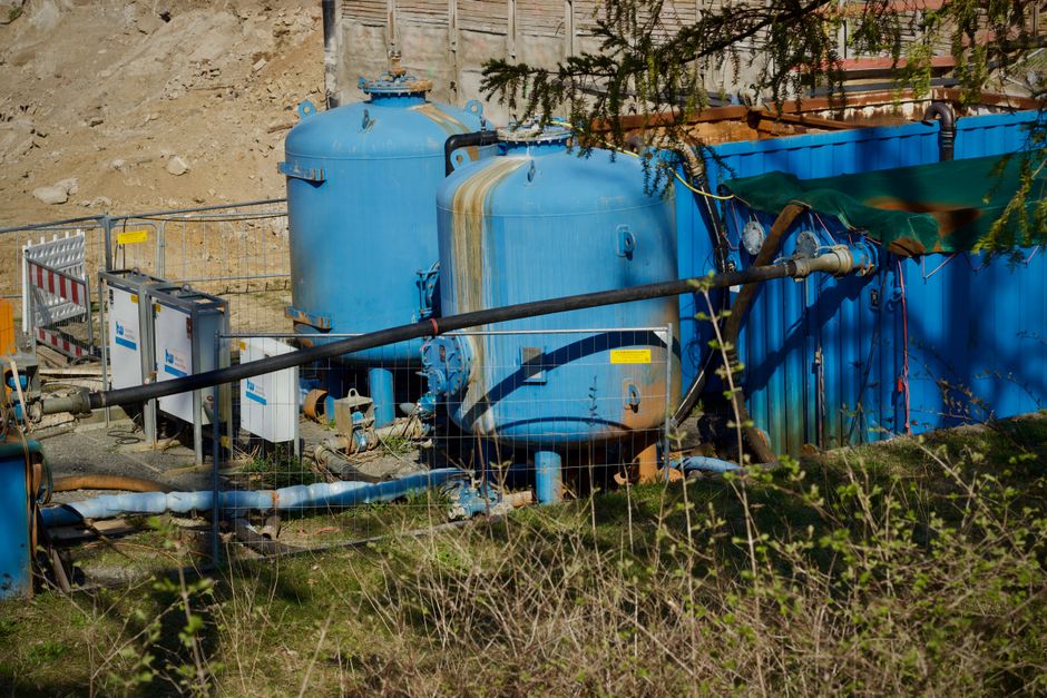 profesjonalny żwir filtracyjny przygotowany do budowy systemu drenażowego